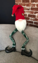 Load image into Gallery viewer, Gnome Dark Green 31"